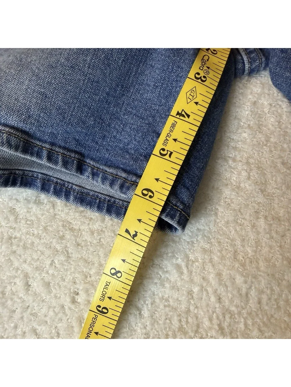 Lucky Brand The Roll Up Women’s Denim Shorts Size 12/31 Distressed Blue Jean